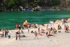 Top 15 Famous Ashrams in Rishikesh for Yoga & Meditation