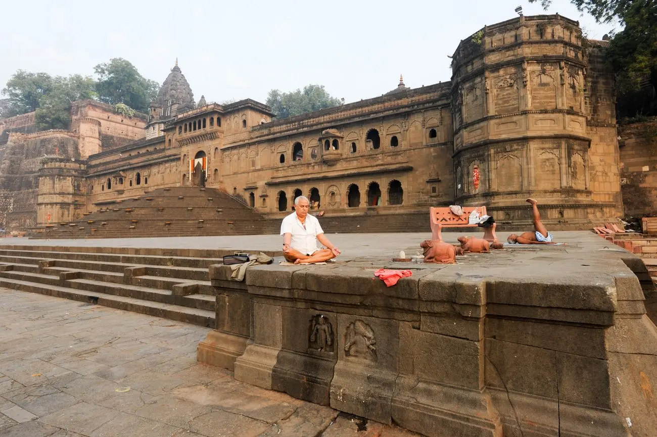 Top 15 Famous Ashrams in Rishikesh for Yoga & Meditation