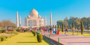 Taj Mahal Full Night view